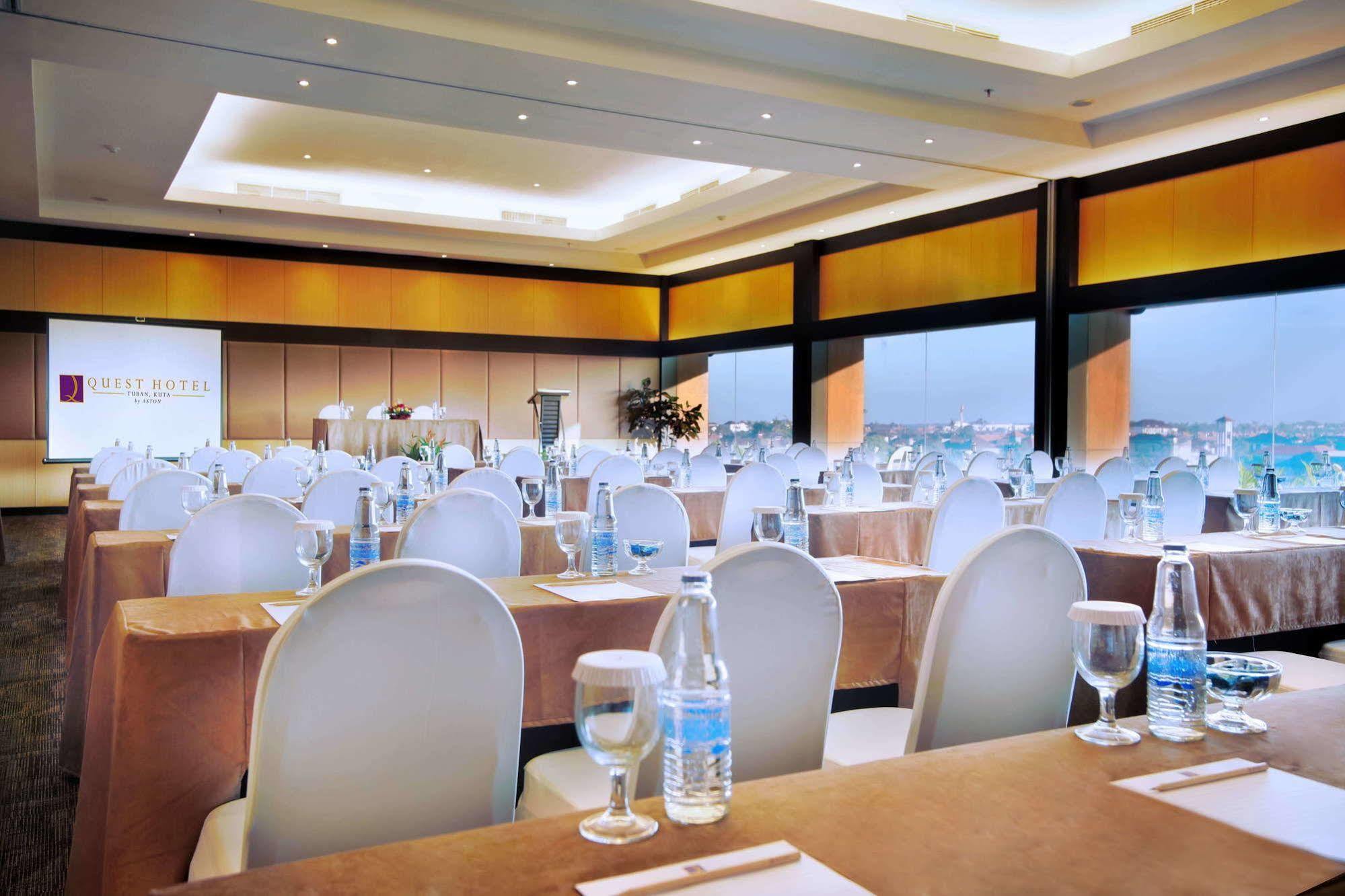Quest Hotel Kuta By Aston Exterior photo