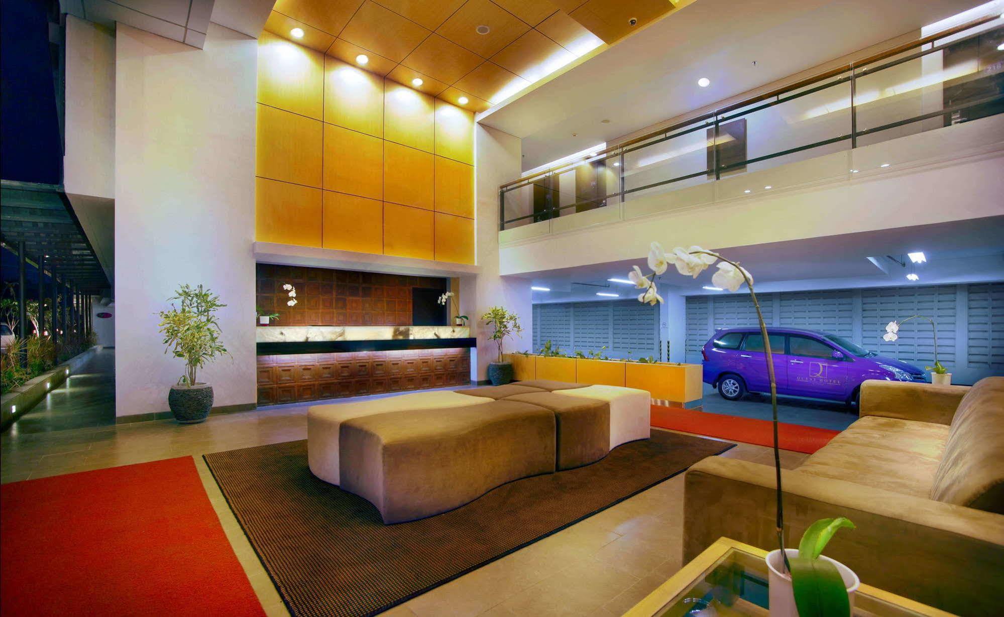 Quest Hotel Kuta By Aston Exterior photo